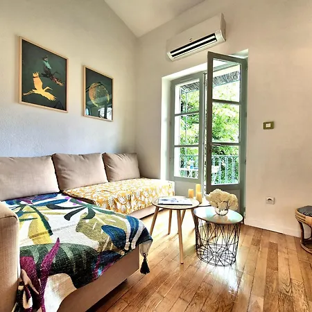 L'artiste - Balcon - Clim Apartman