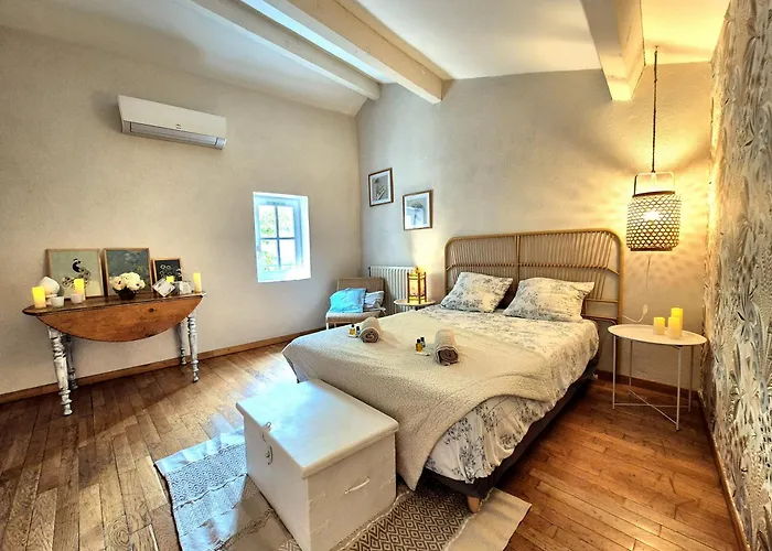 L'artiste - Balcon - Clim Apartment Nimes